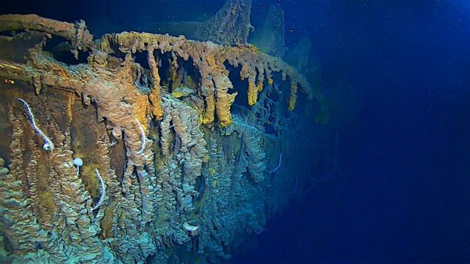 _108390201_titanicside-catlanticproductions