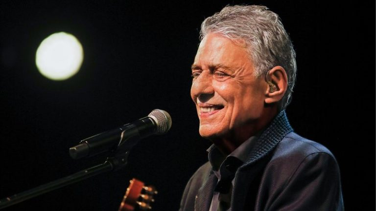 chico-buarque-foto-leo-aversa_widelg